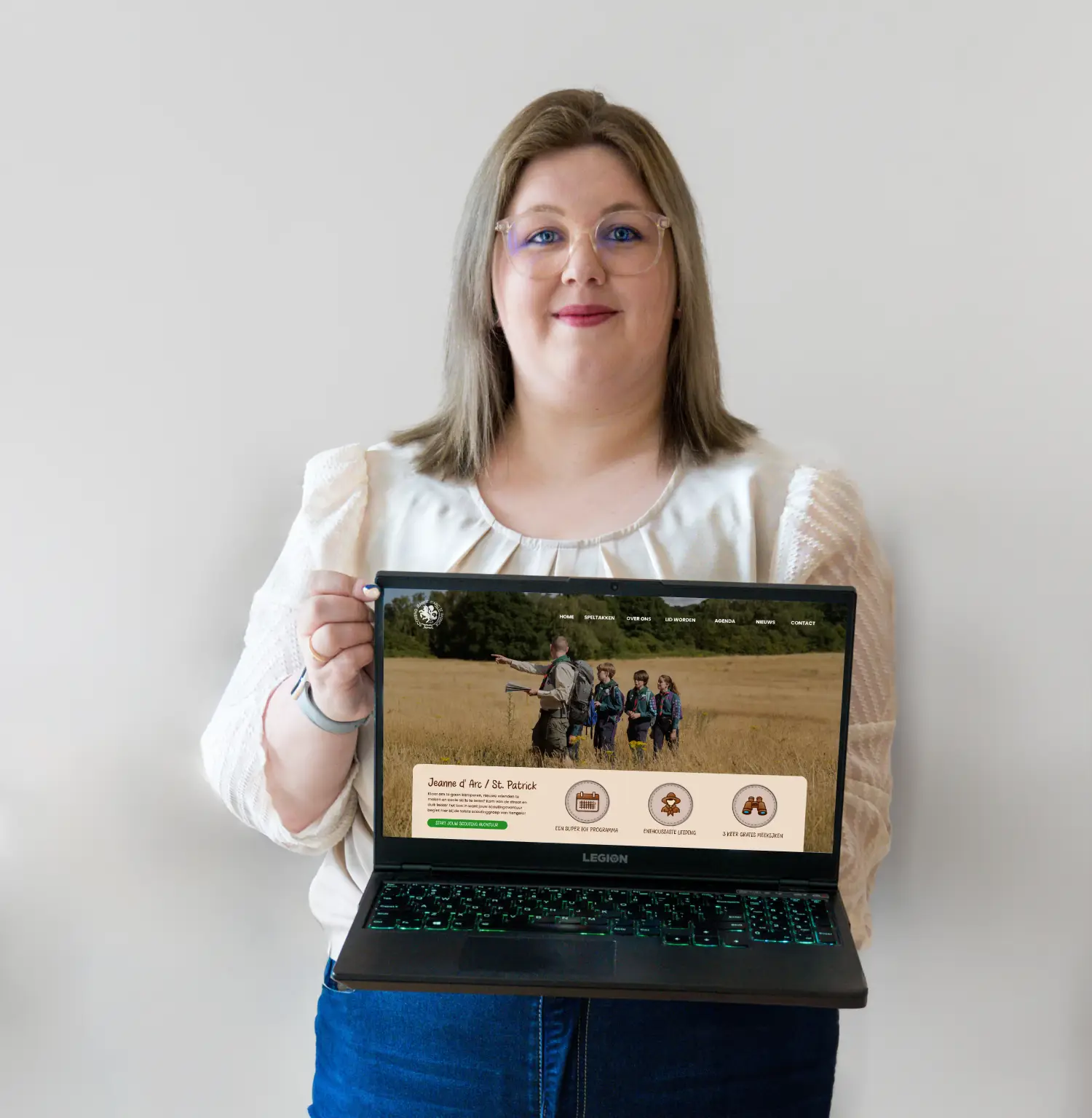 Creatieve webdesigner website design gemaakt voor scouting Jeanne dárc/ St.Patrick