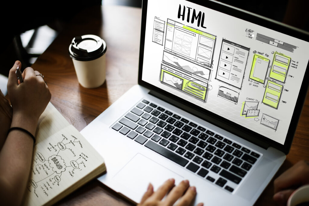 wordpress website laten maken schetsen van design